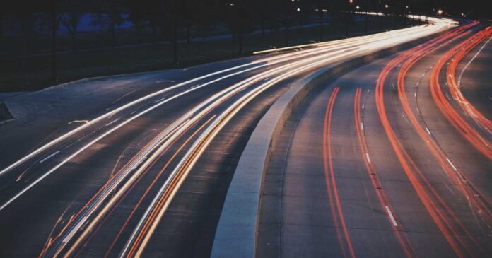 5 reasons I'm using Android Auto instead of my car's own infotainment system - and can't go back