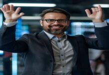 Chamath Palihapitiya raises $135M Series A for his AI coding startup, takes CEO role
