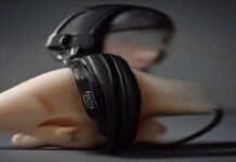 Want the best bass out of your headphones? Here's what to look for Want the best bass out of your headphones? Here's what to look for