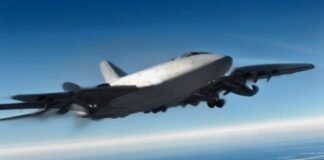 FAA says laser strikes on aircraft fell for the third consecutive year FAA says laser strikes on aircraft fell for the third consecutive year