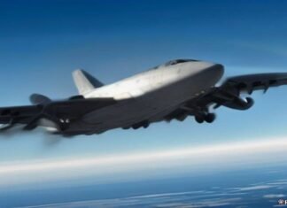 FAA says laser strikes on aircraft fell for the third consecutive year FAA says laser strikes on aircraft fell for the third consecutive year